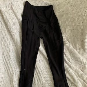 Lululemon All The Right Places Crop